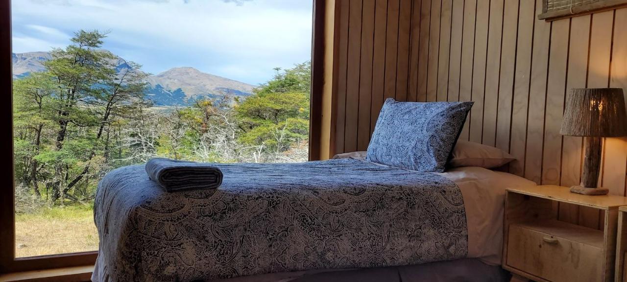 Cabana En Laguna Azul Patagonia Bagual Villa Torres del Paine National Park Bagian luar foto