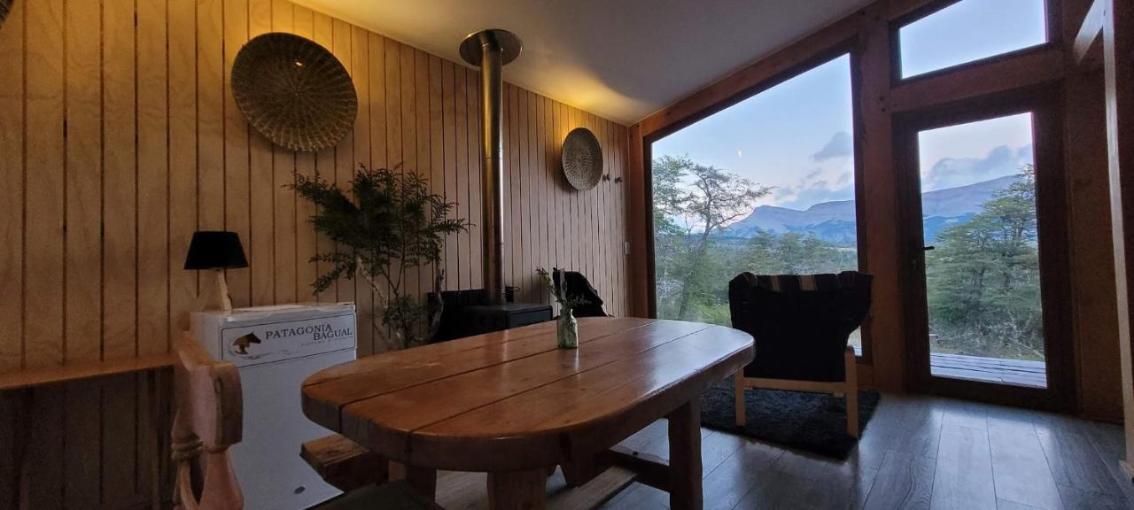 Cabana En Laguna Azul Patagonia Bagual Villa Torres del Paine National Park Bagian luar foto