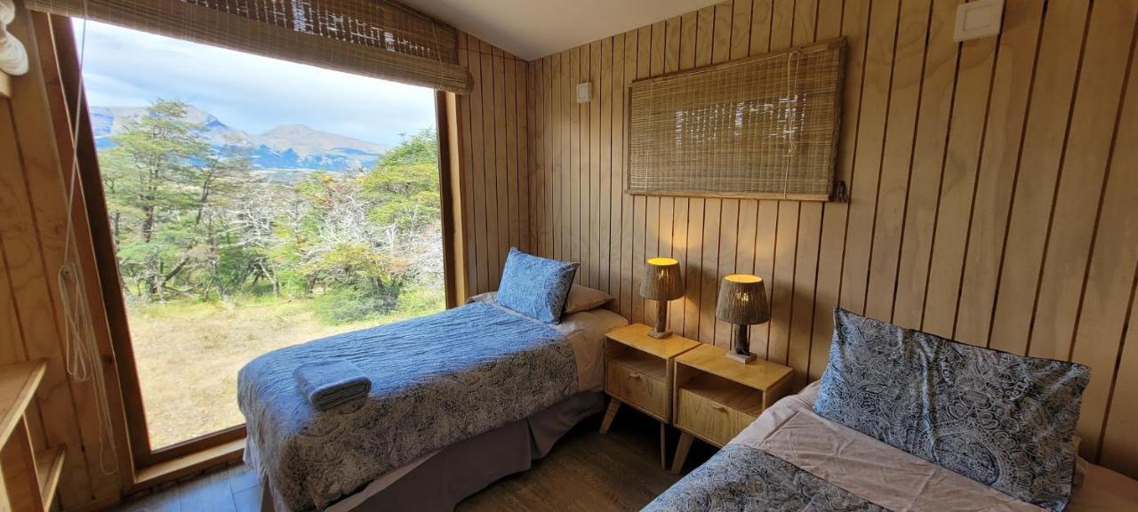 Cabana En Laguna Azul Patagonia Bagual Villa Torres del Paine National Park Bagian luar foto